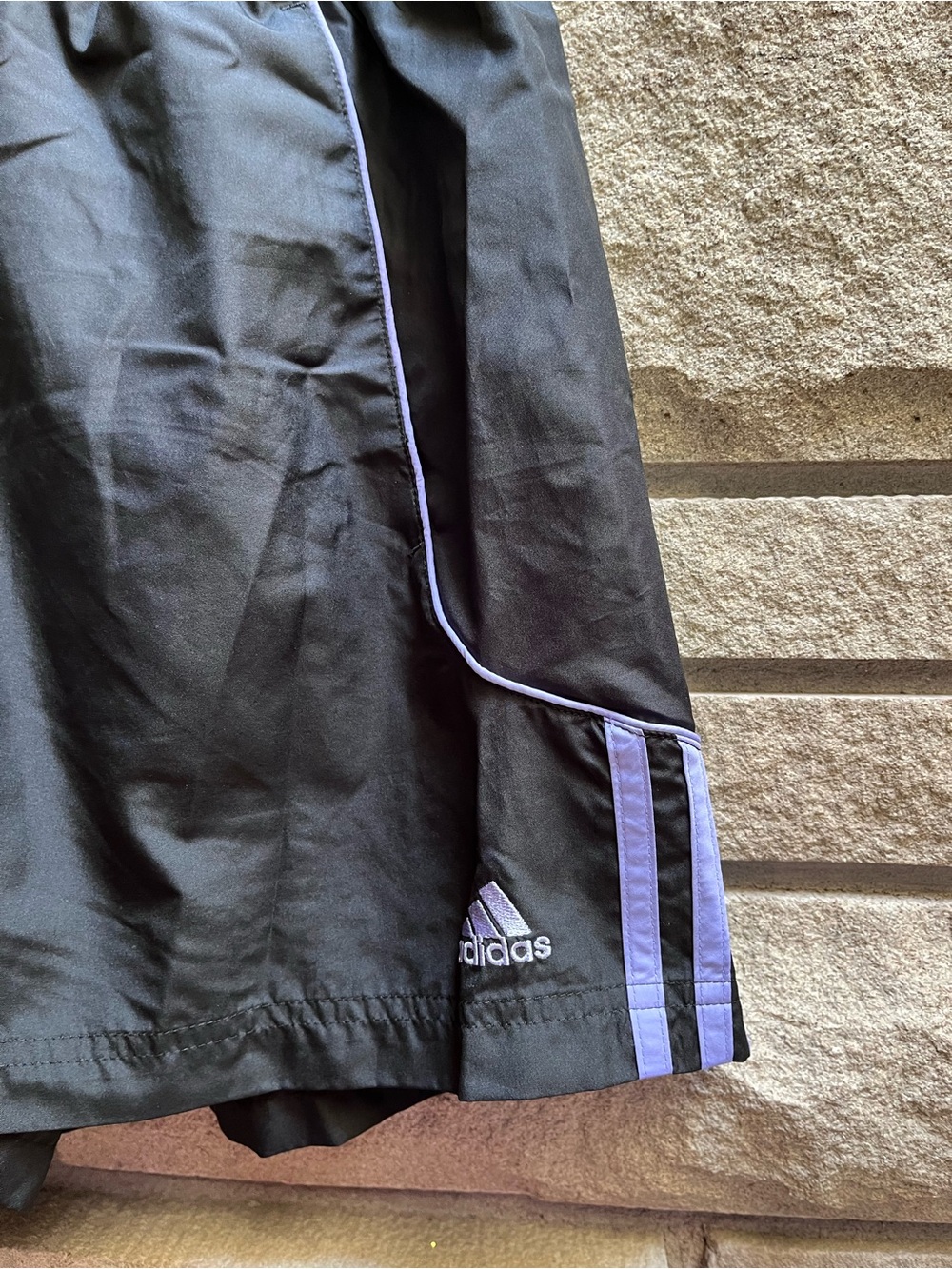 Adidas Y2K 06 vintage Women's Black Athletic Shorts with Purple Trim small - Picture 6 of 6